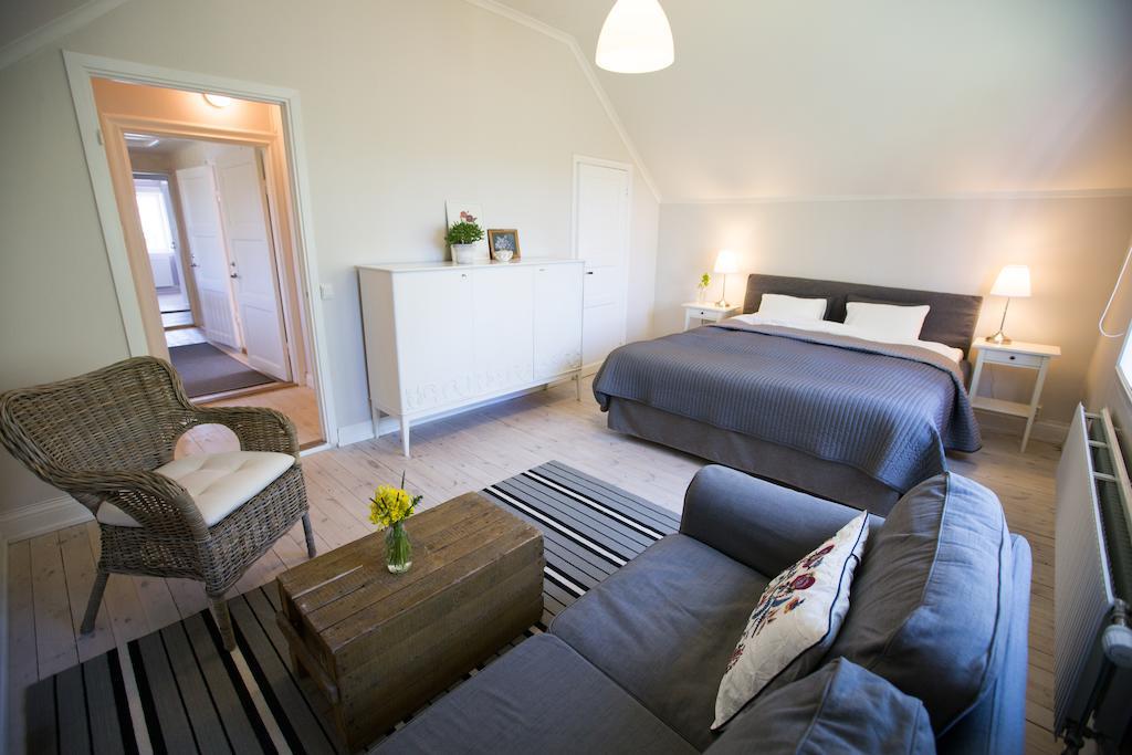Lilla Soergarden Hotel Kungsberga Ruang foto